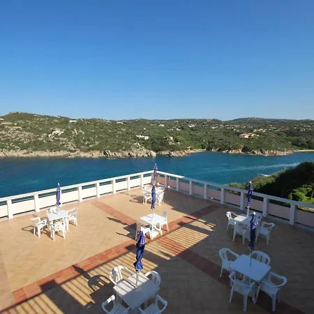 Aparthotel Casa Azzurra Gallo Di Gallura