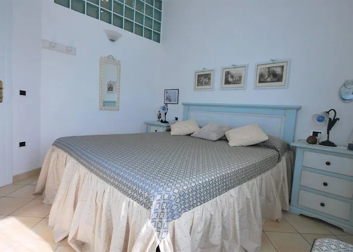 Recidence Gallo Di Gallura Casa Azzurra Aparthotel 4*
